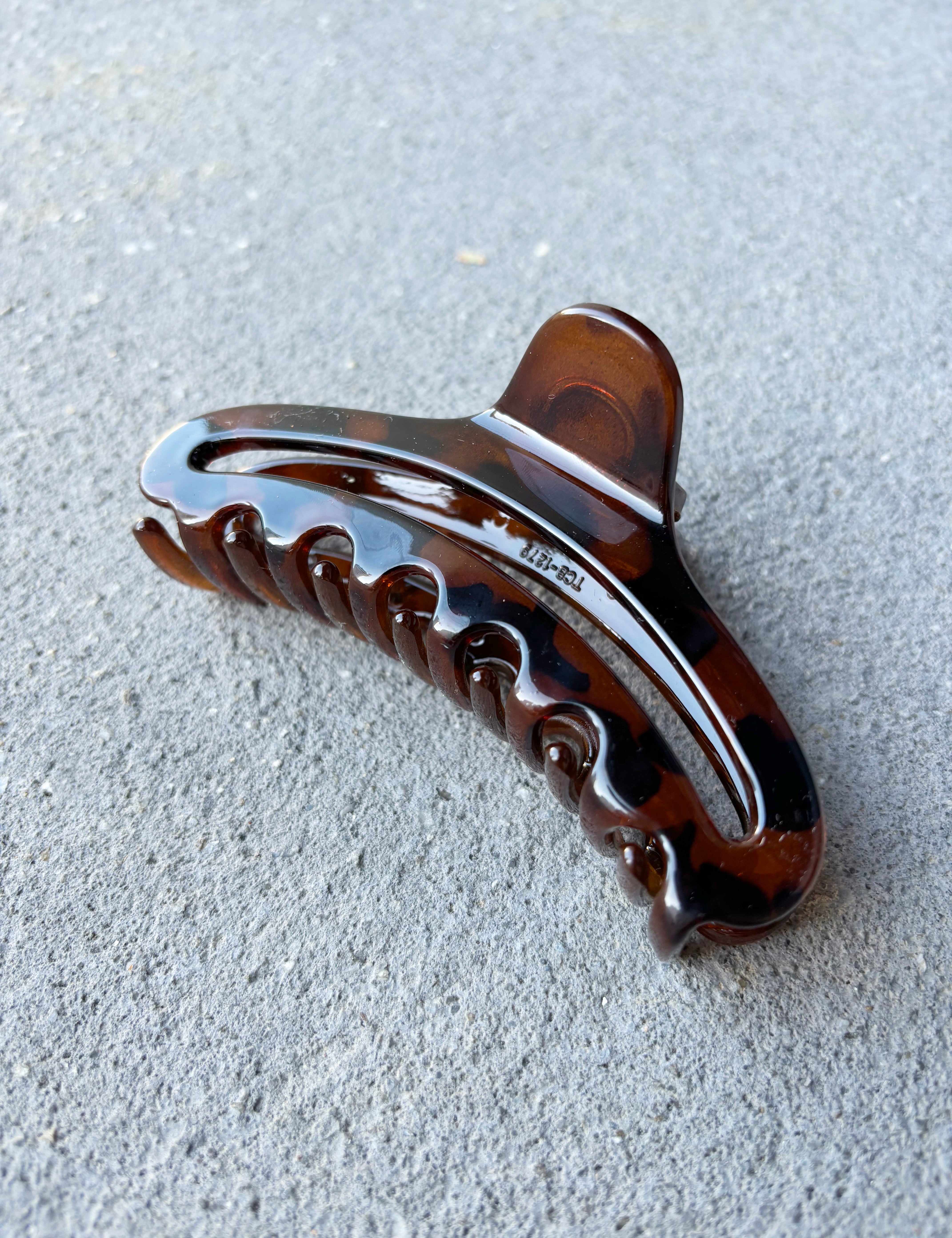 Zen Oval Hair Claw Clips (2col)