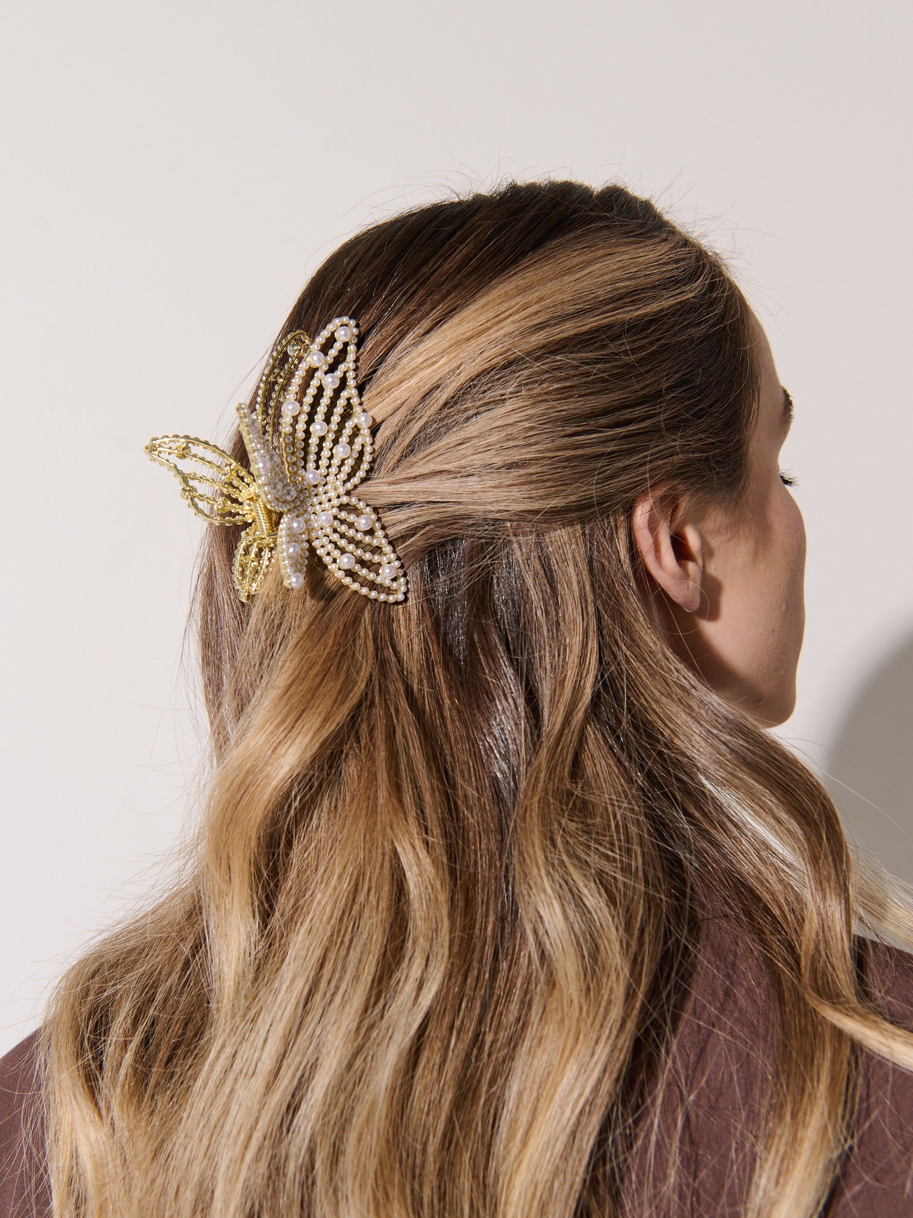 Faux Pearl Butterfly Hair Claw Clip