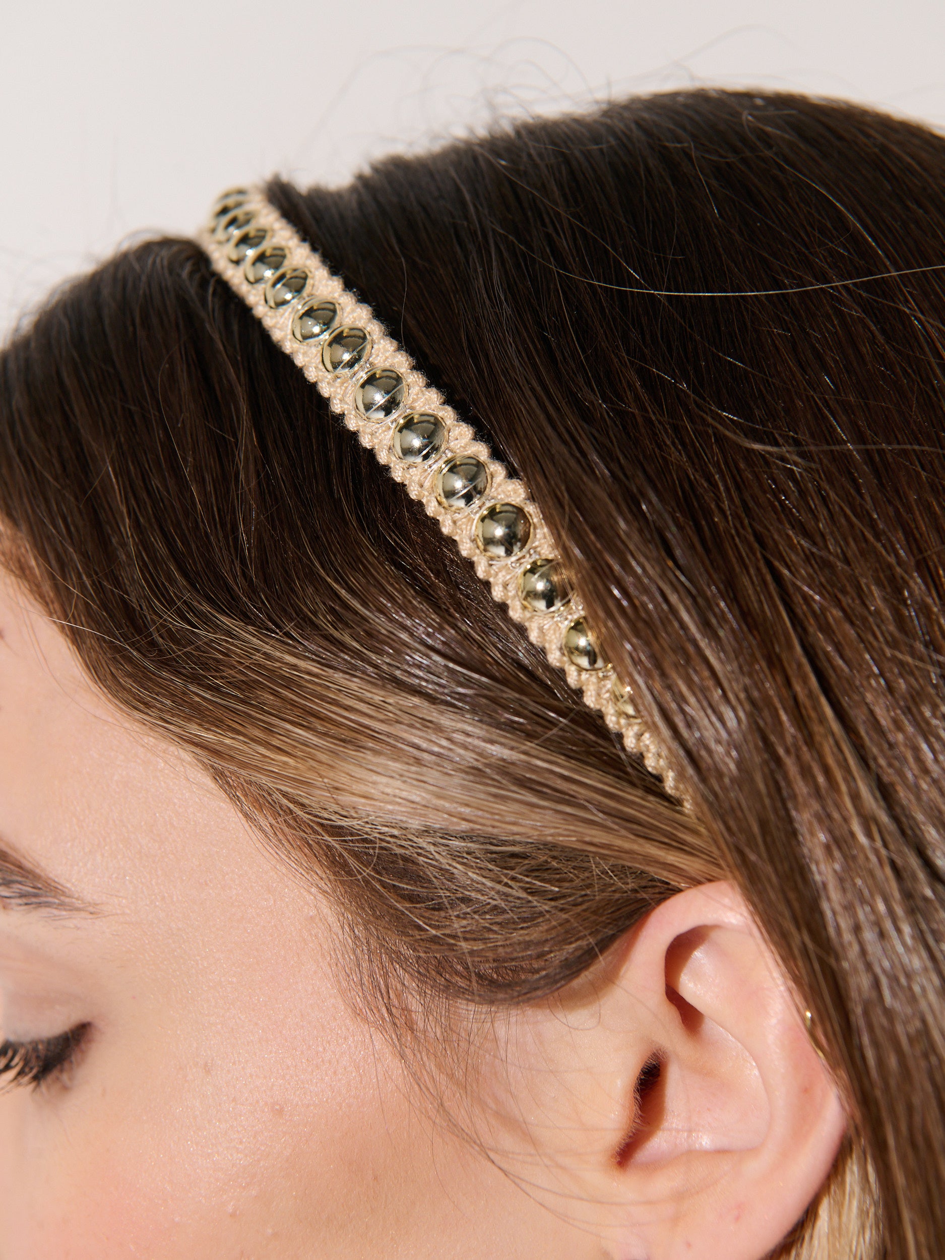 Elaine Stud Skinny Headband in Champagne