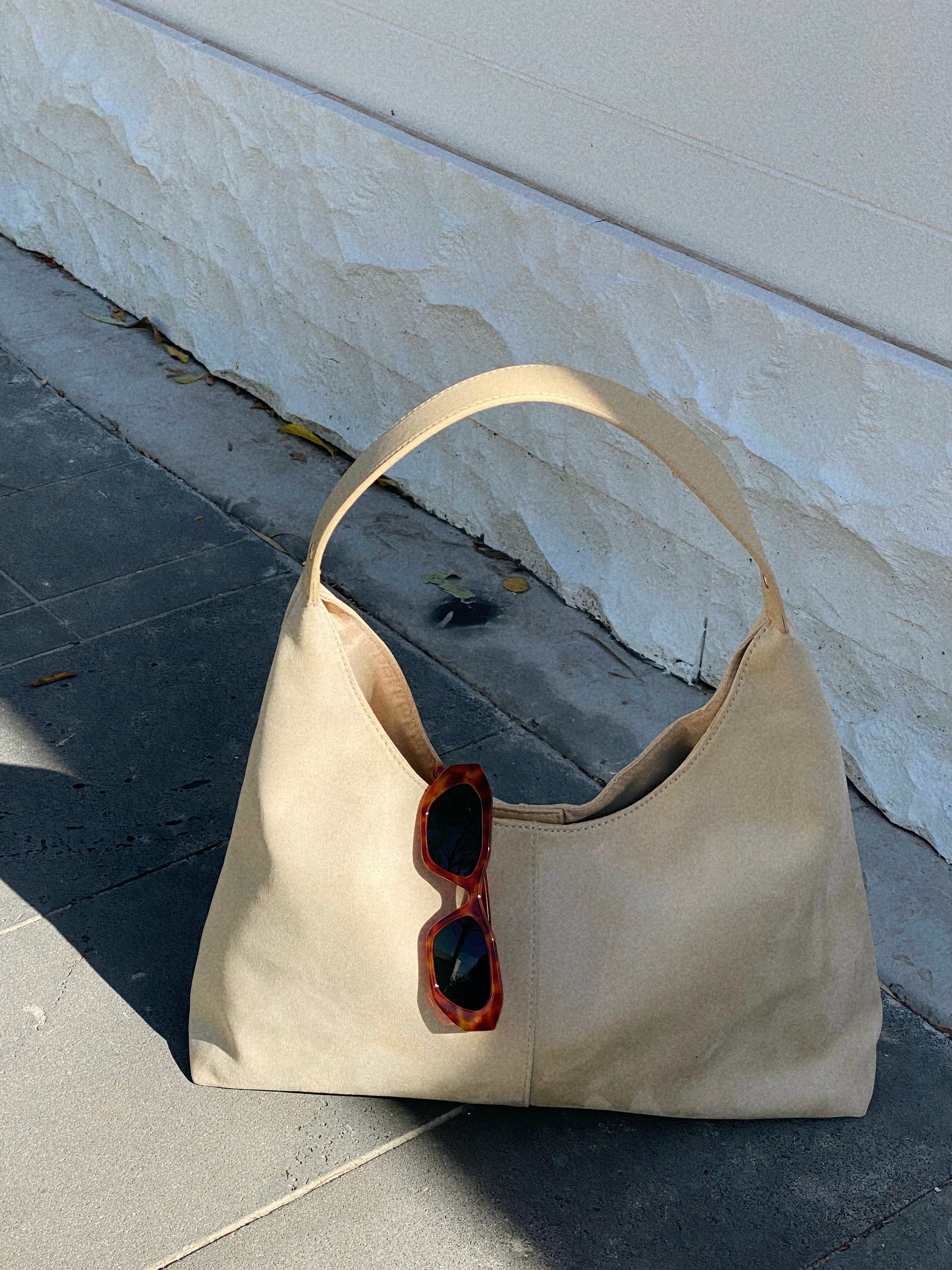 [New Colour] Kenny Suede Bag in Beige