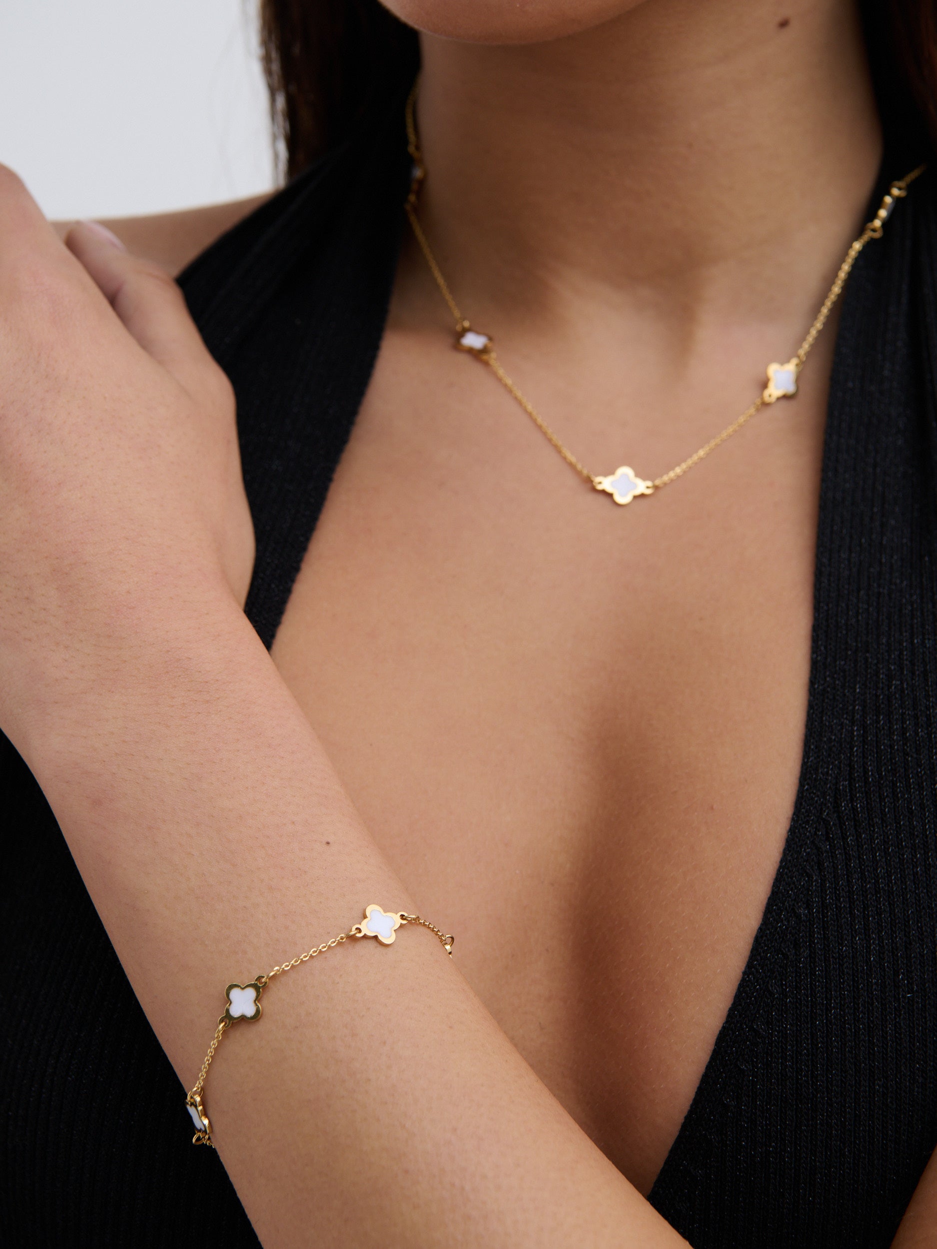 Clover 18K Gold Plated Necklace in White