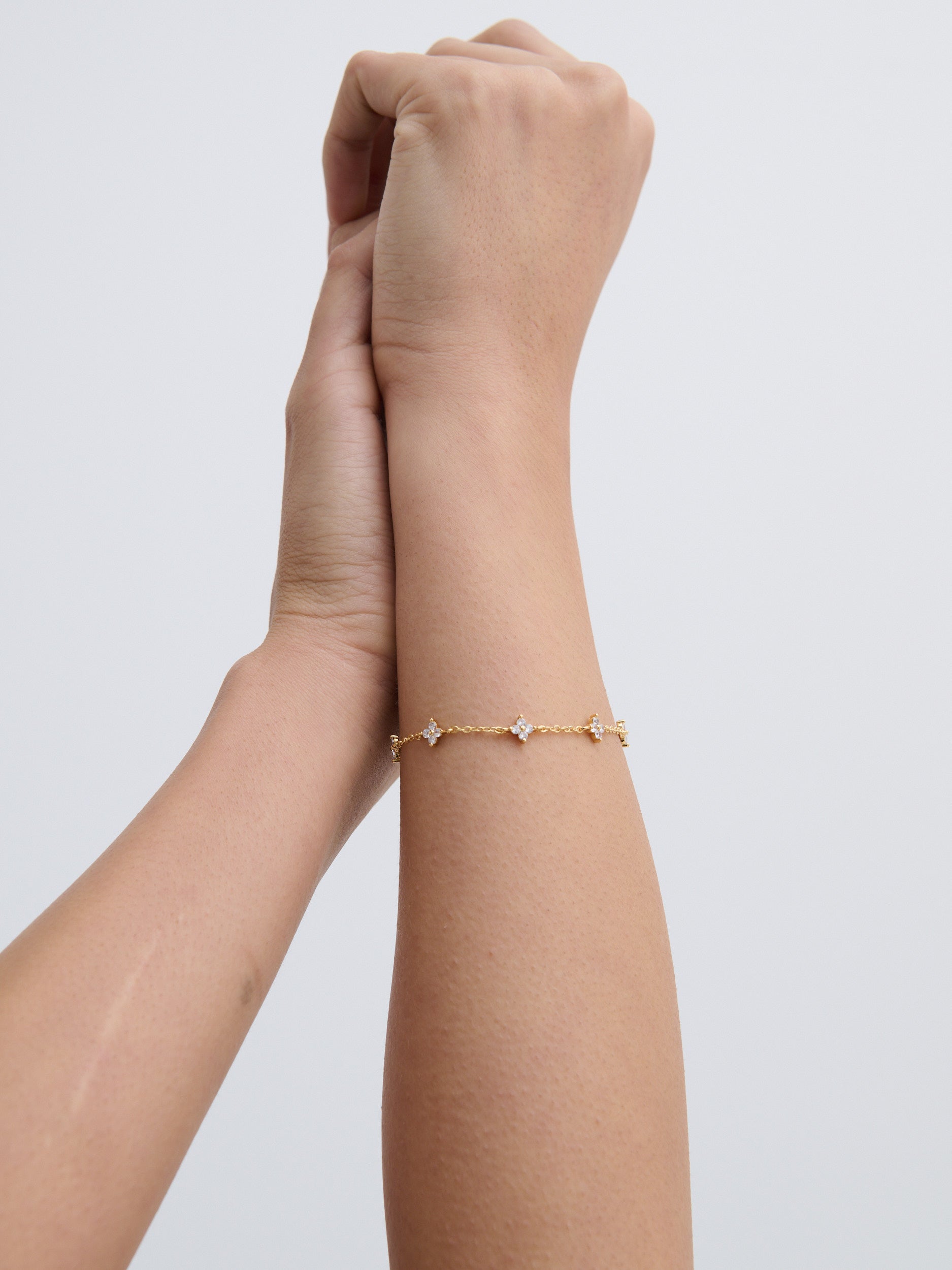 Dainty Clover Embellished 18K Gold Plated Bracelet