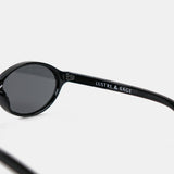 L&S Lexi Oval Sunglasses in Black