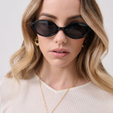 Sezane Vintage Sunglasses in Black
