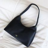 L&S Katie Shoulder Bag in Black