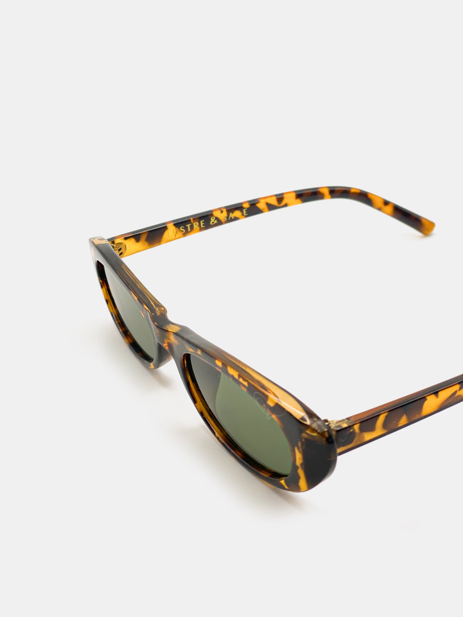 L&S Matilda Sunglasses in Tort
