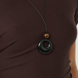 Oro Resin Pendant Necklace
