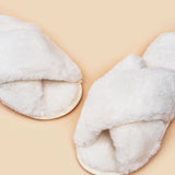 Skylar Fluffy Slippers in White (2SM & 2ML/pack)