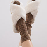 Cable Neb Crew Socks in Brown
